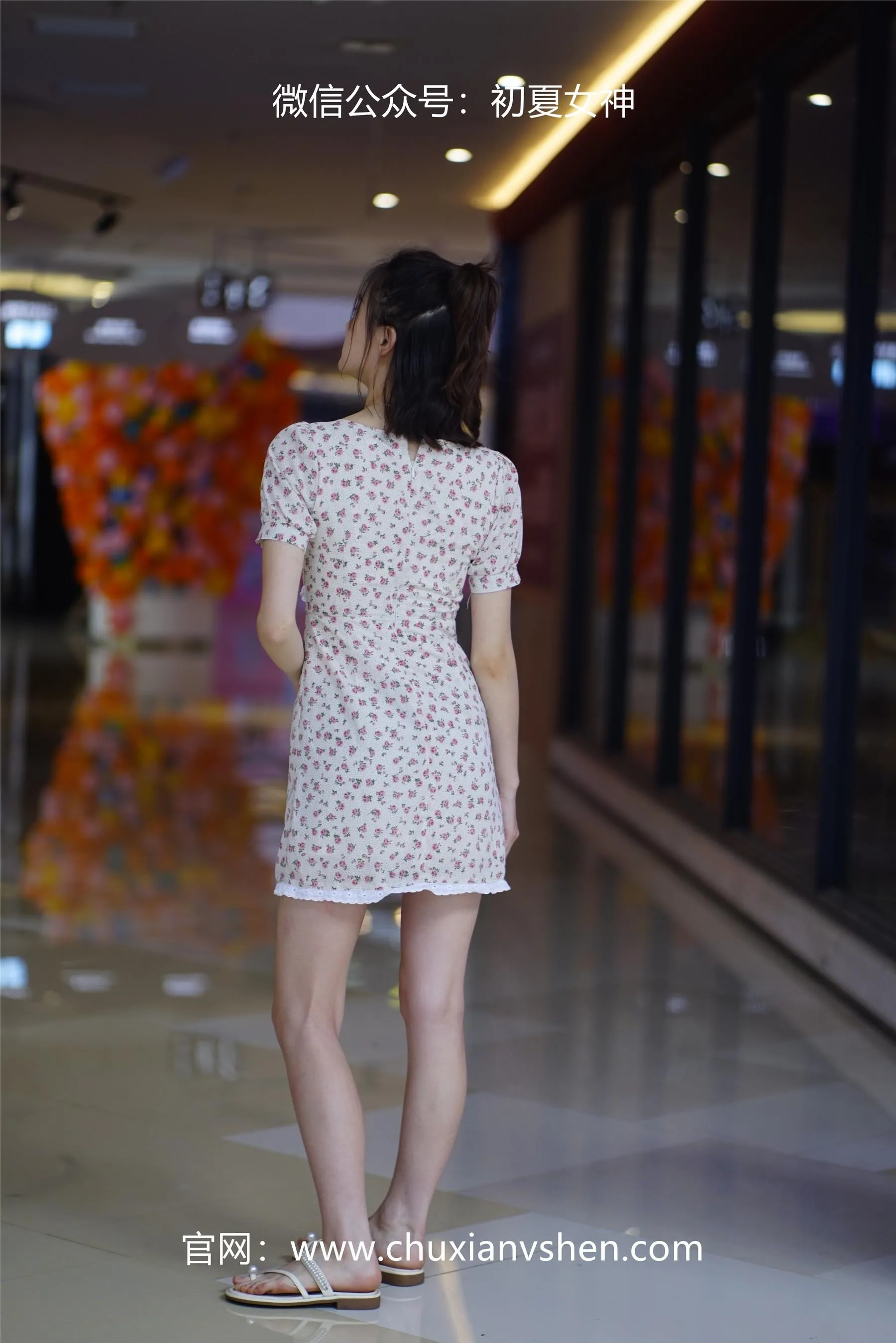 初夏女神 NO.043 大发 碎花小裙 [136P]插图4